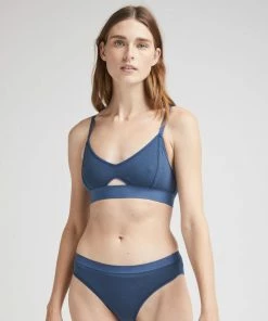 RICHER POORER CUT OUT BRALETTE MOONLIT OCEAN SPRING '22 7 RICHER POORER CUT OUT BRALETTE MOONLIT OCEAN SPRING '22