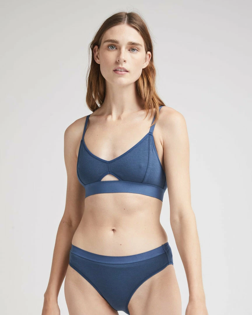 RICHER POORER CUT OUT BRALETTE MOONLIT OCEAN SPRING '22 4 RICHER POORER CUT OUT BRALETTE MOONLIT OCEAN SPRING '22