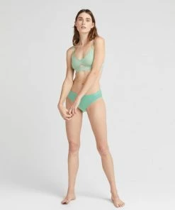 RICHER POORER CUT OUT BRALETTE SPRING '22