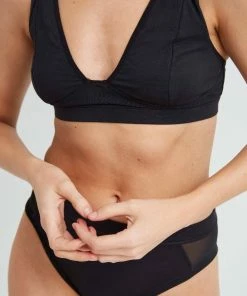 RICHER POORER SPRING '22 HIGH CUT BRALETTE BLACK