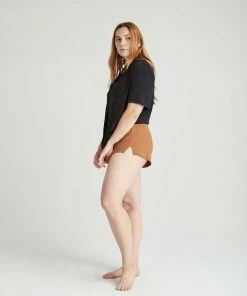 RICHER POORER NIGHT SLEEP SHORT WOODGRAIN