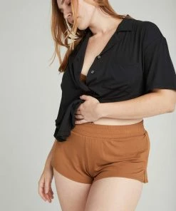 RICHER POORER NIGHT SLEEP SHORT WOODGRAIN