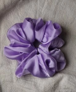 PIPE AND ROW SILKY LILAC SCRUNCHY NEW IN