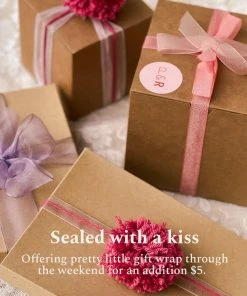 PIPE AND ROW GIFT WRAP NEW IN