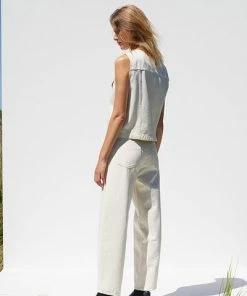 JUST FEMALE SPRING '22 BRIGHT VEST 7 JUST FEMALE SPRING '22 BRIGHT VEST