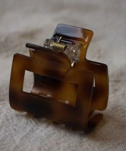 PIPE AND ROW NEW IN SMALL SQUARE HAIR CLAW BROWN OMBRE