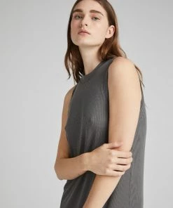 RICHER POORER NEW IN VINTAGE COLUMN RIB DRESS