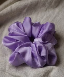 PIPE AND ROW SILKY LILAC SCRUNCHY NEW IN