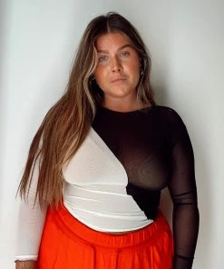 NIN STUDIO SWIRL MESH LONG SLEEVE TOP