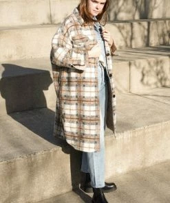 PIPE AND ROW NEW IN QUILTED BLAKE PLAID COAT COFFEE