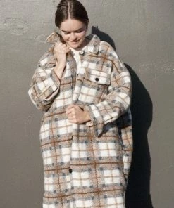 PIPE AND ROW NEW IN QUILTED BLAKE PLAID COAT COFFEE