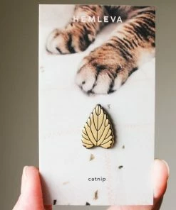 HEMLEVA CATNIP ENAMEL PIN SALE