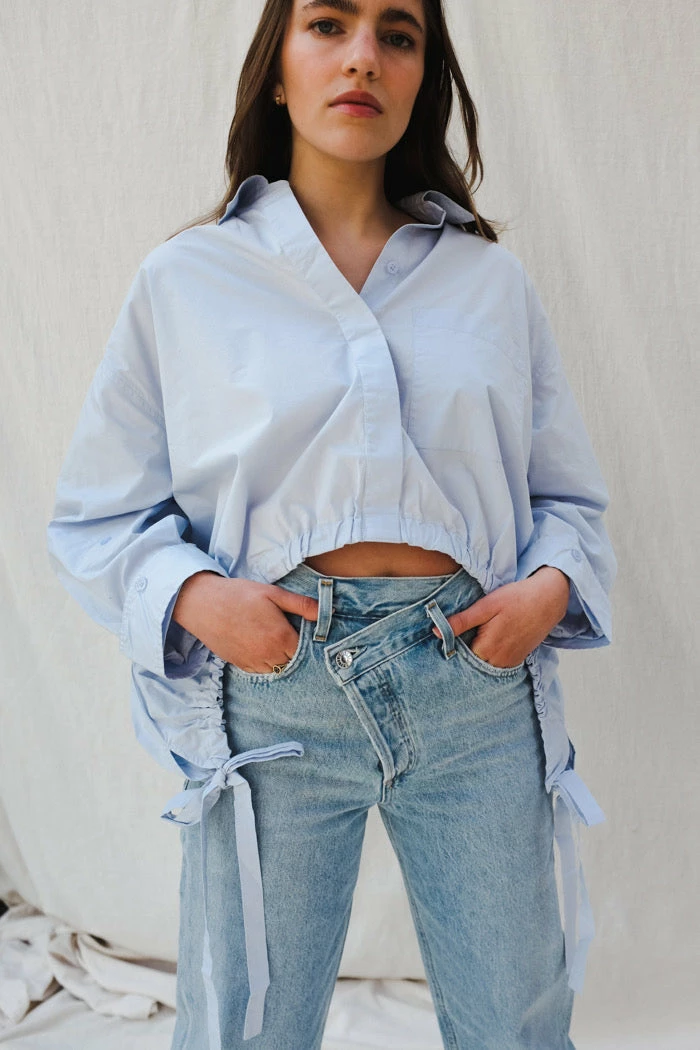 AGOLDE SPRING '22 CRISS CROSS JEANS SUBURBIA 3 AGOLDE SPRING '22 CRISS CROSS JEANS SUBURBIA