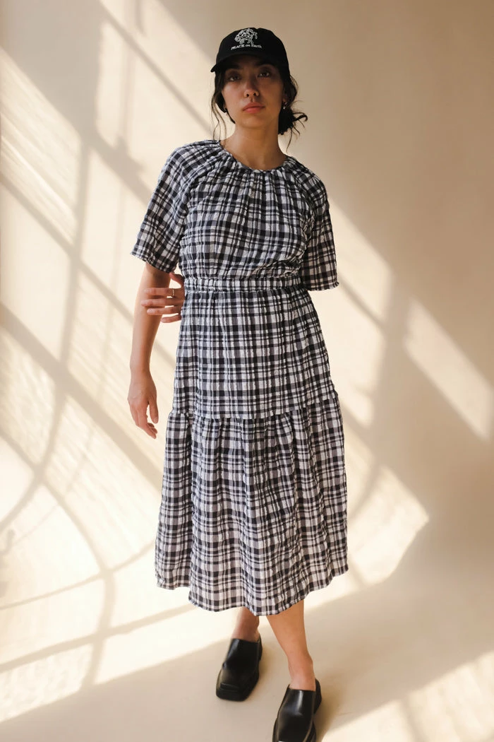 JUST FEMALE HAMILTON CUT DRESS SPRING '22 1 JUST FEMALE HAMILTON CUT DRESS SPRING '22