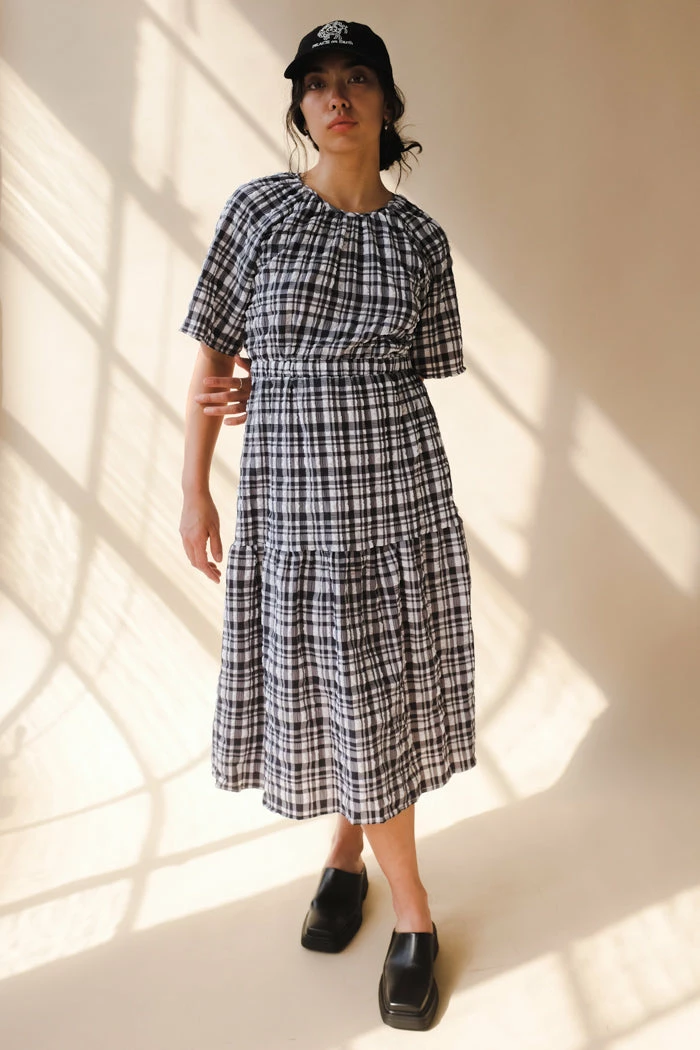 JUST FEMALE HAMILTON CUT DRESS SPRING '22 4 JUST FEMALE HAMILTON CUT DRESS SPRING '22