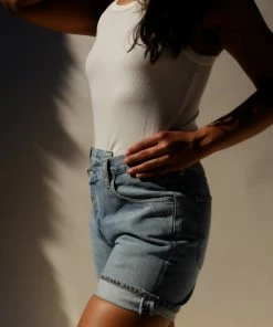 AGOLDE SPRING '22 CRISS CROSS SHORT