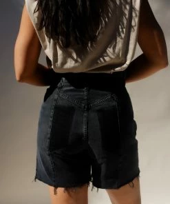 AGOLDE PIECED ANGLE SHORT SPRING '22 12 AGOLDE PIECED ANGLE SHORT SPRING '22