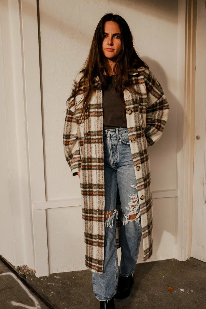 PIPE AND ROW BLAKE PLAID COAT NEW IN 5 PIPE AND ROW BLAKE PLAID COAT NEW IN