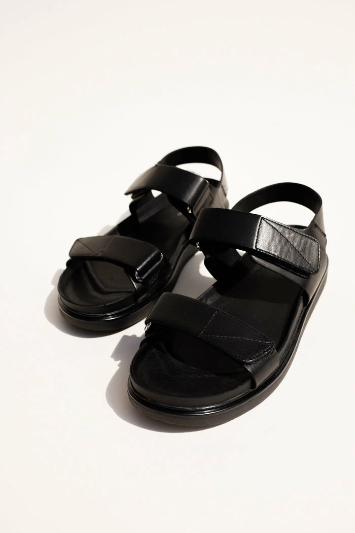 VAGABOND ERIN SANDAL SPRING '22 1 VAGABOND ERIN SANDAL SPRING '22