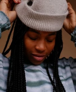 PIPE AND ROW NEW IN SMITH BEANIE LIGHT GREY