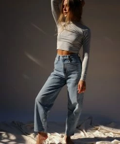 JOAH BROWN CROPPED CREW LONGSLEEVE 18 JOAH BROWN CROPPED CREW LONGSLEEVE