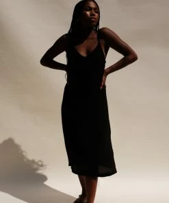 LACAUSA ALMA SLIP DRESS SPRING '22 13 LACAUSA ALMA SLIP DRESS SPRING '22