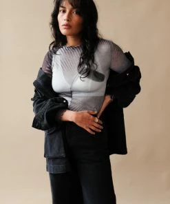 NIN STUDIO SPRING '22 ASTEROID MESH TOP