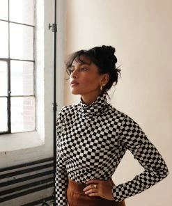 NICE THINGS SALE CHECKER PRINTED TURTLENECK
