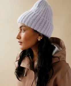 PIPE AND ROW COLE BEANIE