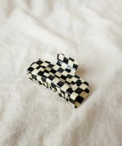 PIPE AND ROW NEW IN XL CHECKER HAIR CLAW BLACK/WHITE