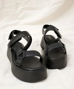 VAGABOND COURTNEY PADDED SANDALS SPRING '22