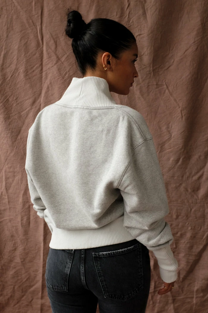 AGOLDE KLARA SWEATSHIRT SALE 2 AGOLDE KLARA SWEATSHIRT SALE