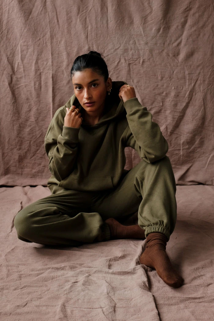 RICHER POORER SALE RECYCLED FLEECE JOGGER SWEATPANT OLIVE ARMY 3 RICHER POORER SALE RECYCLED FLEECE JOGGER SWEATPANT OLIVE ARMY