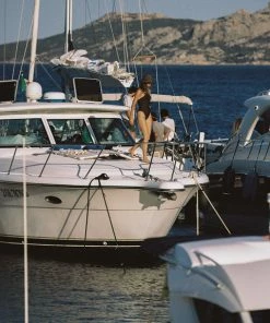 LACK OF COLOR HOLIDAY BUCKET HAT FORMES BLACK SPRING '22