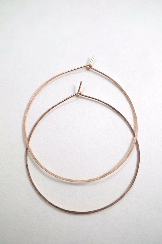 HANNAH NAOMI HAMMERED HOOP EARRINGS