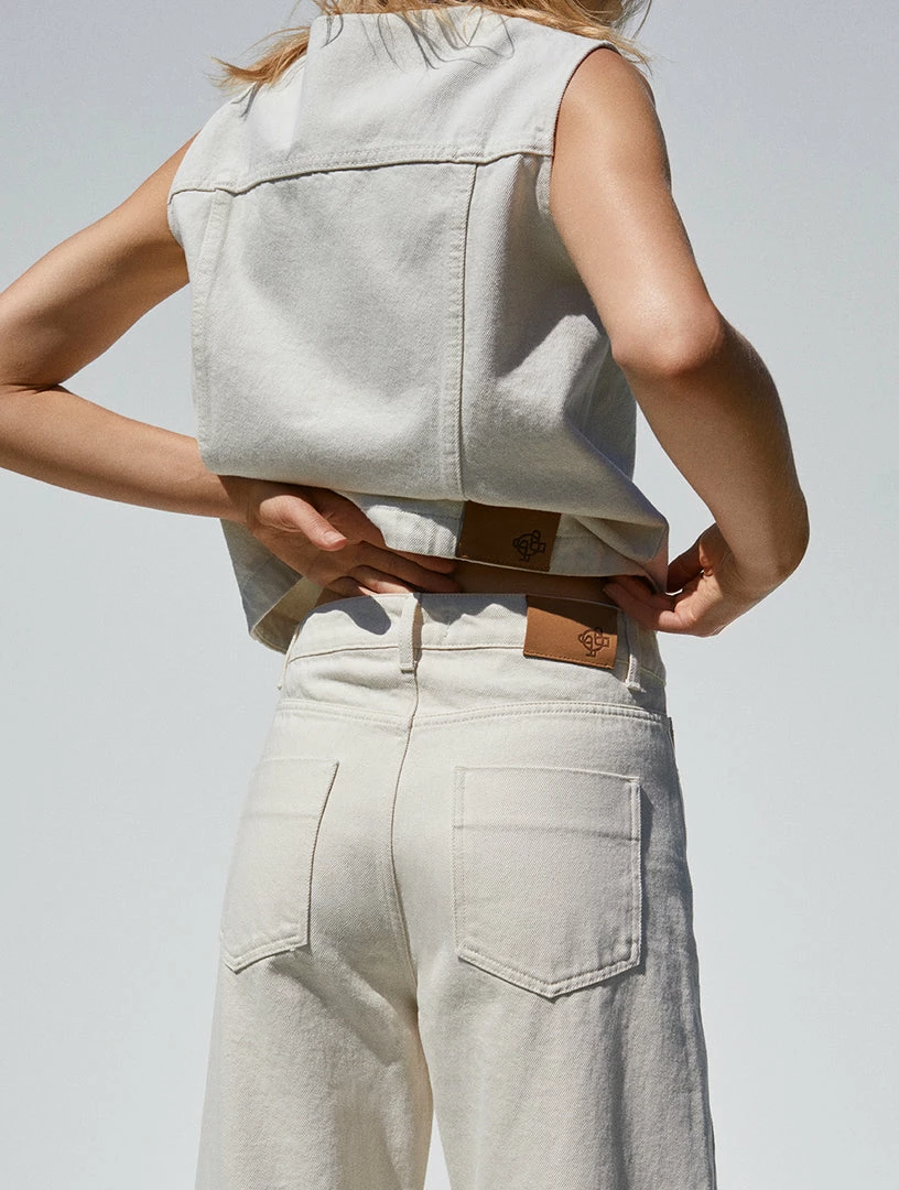 JUST FEMALE SPRING '22 BRIGHT VEST 2 JUST FEMALE SPRING '22 BRIGHT VEST