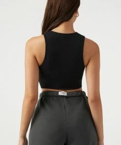 JOAH BROWN LACE UP CROP TANK SPRING '22 7 JOAH BROWN LACE UP CROP TANK SPRING '22