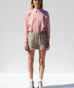 JUST FEMALE LUCKY SHORTS SPRING '22