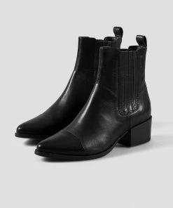 VAGABOND SHOES MARJA BLACK LEATHER BOOTS 16 VAGABOND SHOES MARJA BLACK LEATHER BOOTS