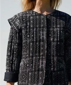 JUST FEMALE MIRACLE JACKET