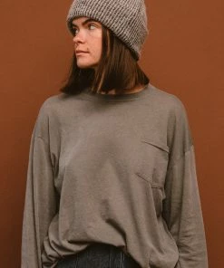 PIPE AND ROW SMITH BEANIE DARK GREY NEW IN