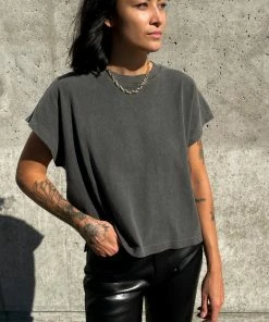 LE BON SHOPPE JEANNE TEE 14 LE BON SHOPPE JEANNE TEE