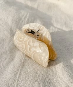 PIPE AND ROW ASYMMETRICAL HAIR CLAW