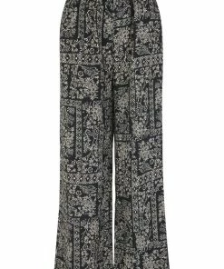 JUST FEMALE STRONG PANTS