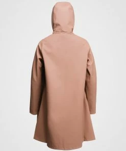 STUTTERHEIM MOSEBACKE RAIN JACKET SANDALWOOD NEW IN