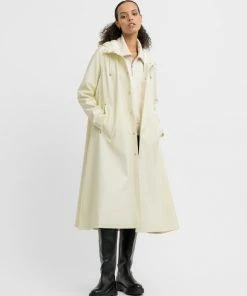 STUTTERHEIM MOSEBACKE RAIN JACKET LONG COCONUT