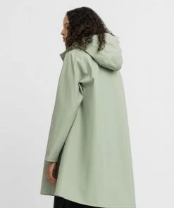 STUTTERHEIM MOSEBACKE RAIN JACKET SAGE