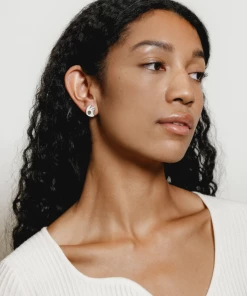 WOLF CIRCUS SPRING '22 FIONA STUDS