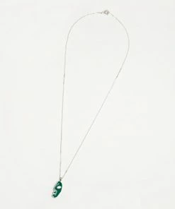 WOLF CIRCUS FIONA FACE PENDENT