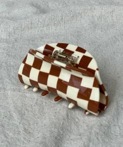 PIPE AND ROW SPRING '22 ASYMMETRICAL HAIR CLAW BROWN CHECK